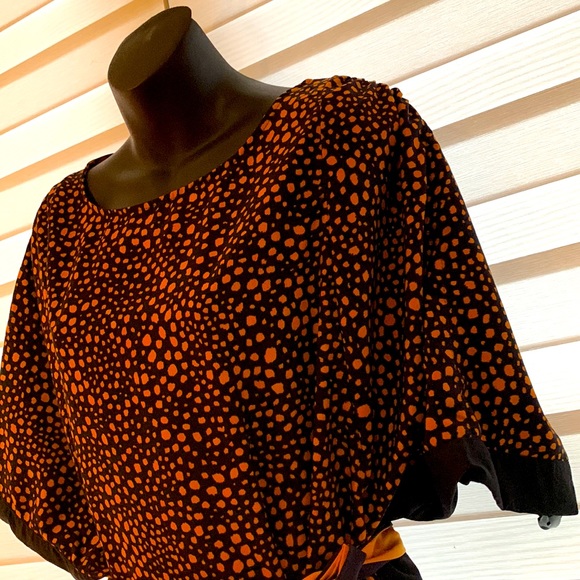 Zara animal printed dress with sash. Size large - Picture 7 of 8